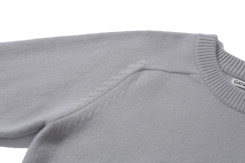 CREWNECK WOOL SWEATER (greyish blue)
