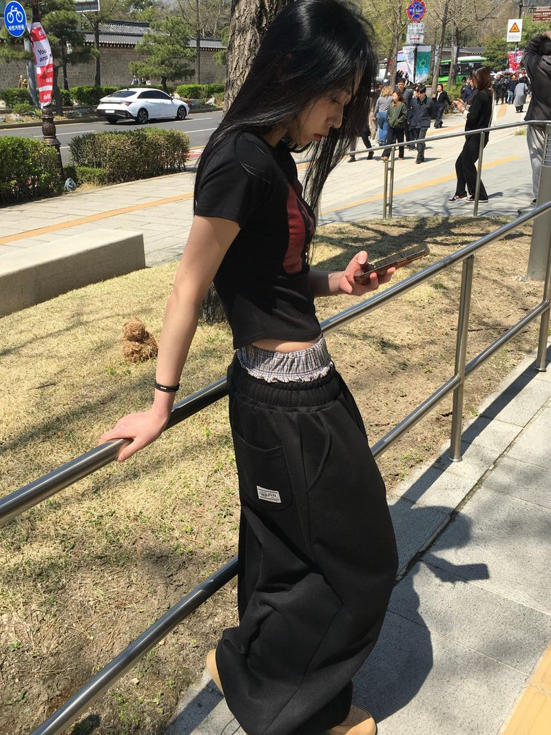 Vintage Seven Star Crop Top (3c)