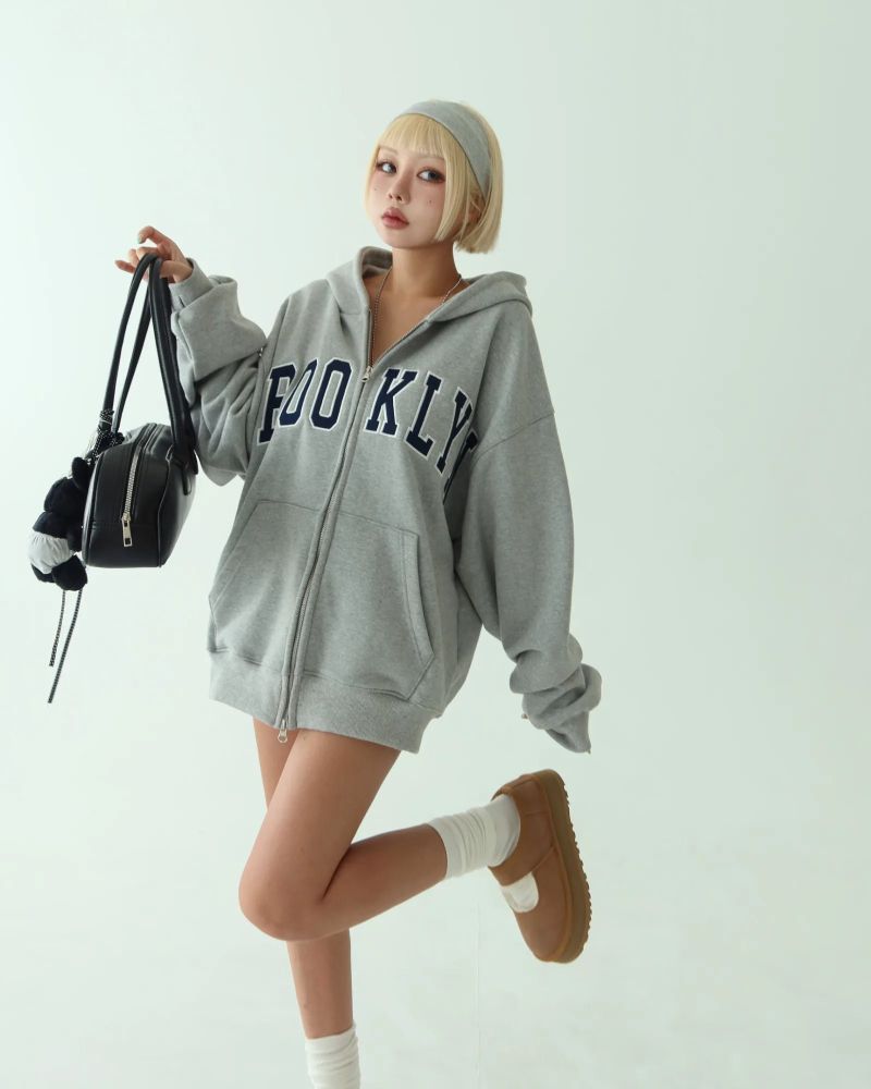 [UNISEX] Lettering Patch Two-Way Oversized Hoodie Zip-Up