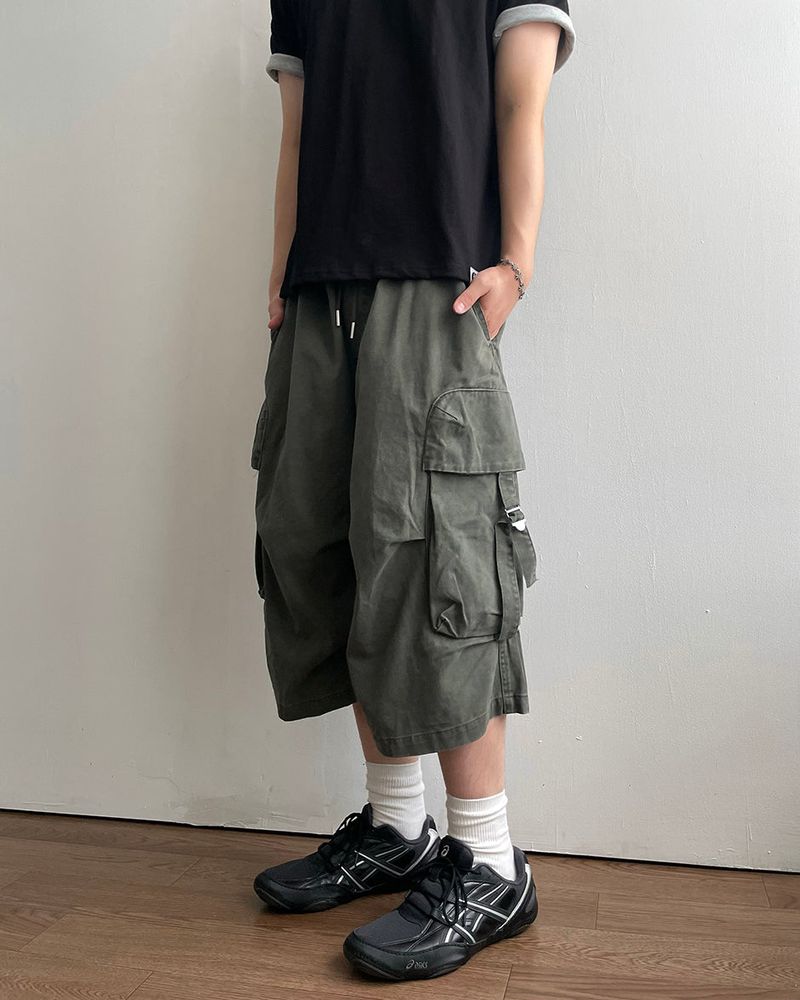 IDF（アイディーエフ）の「ダス カーゴハーフパンツ（パンツ）」