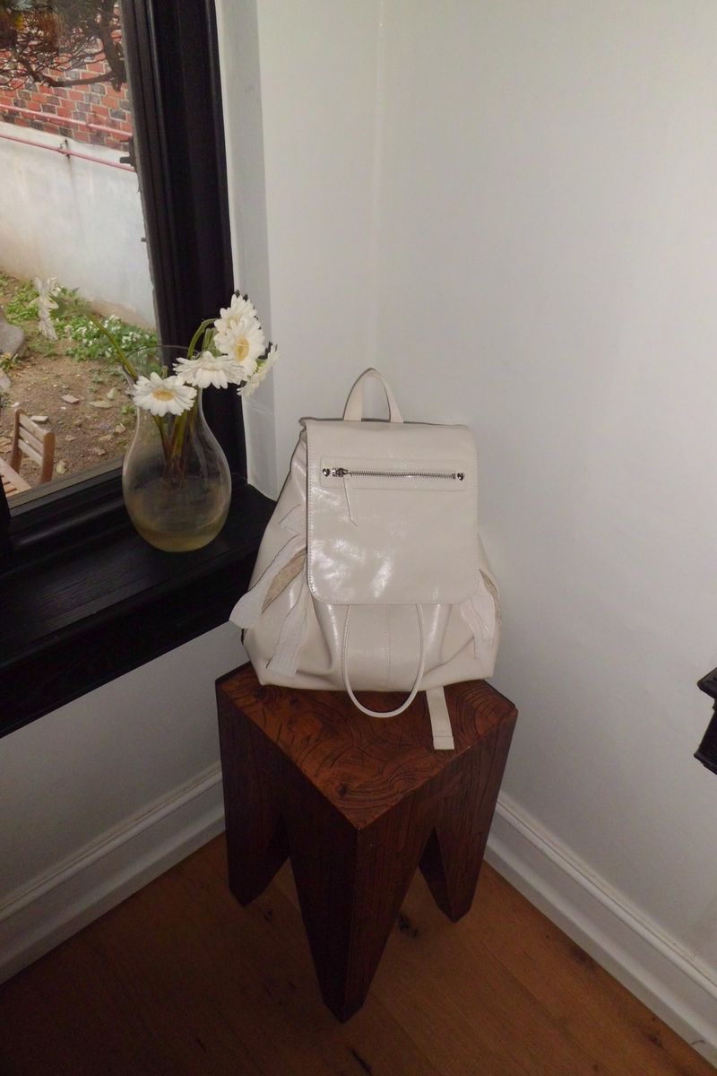 Classic bow bakcpack_cream