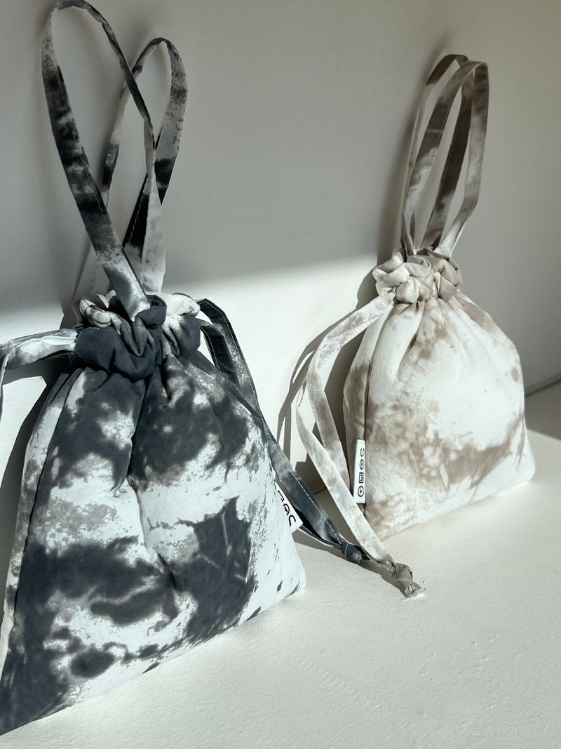 Strap string pouch-tie-dye