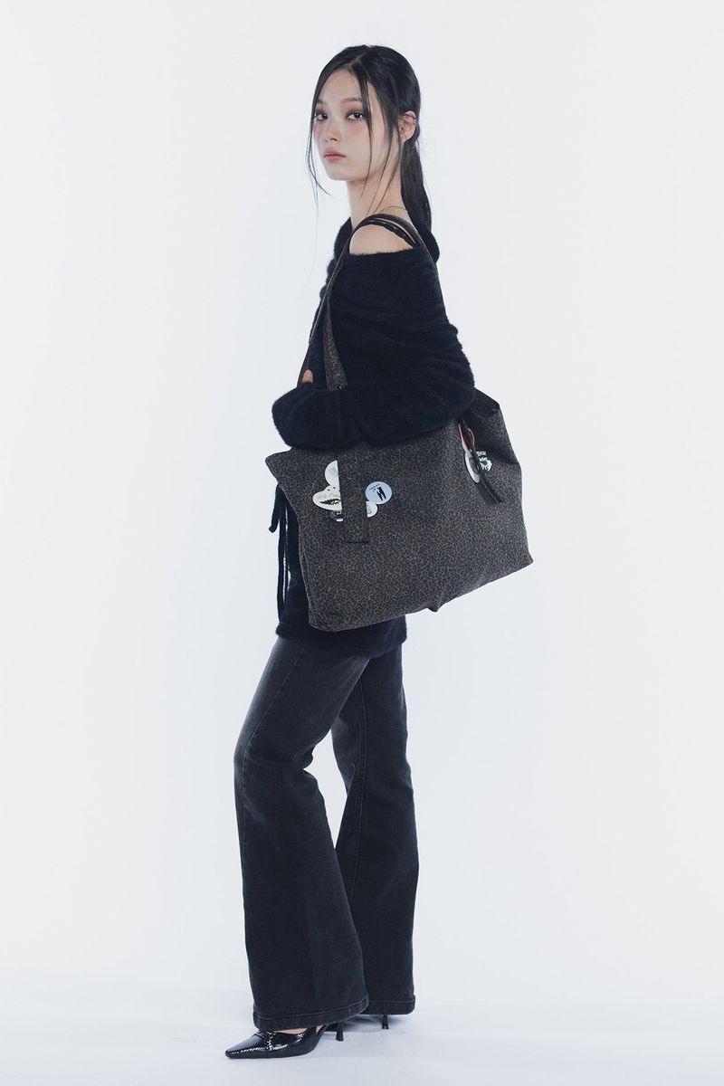 BELTED SHOULDER BAG leopard