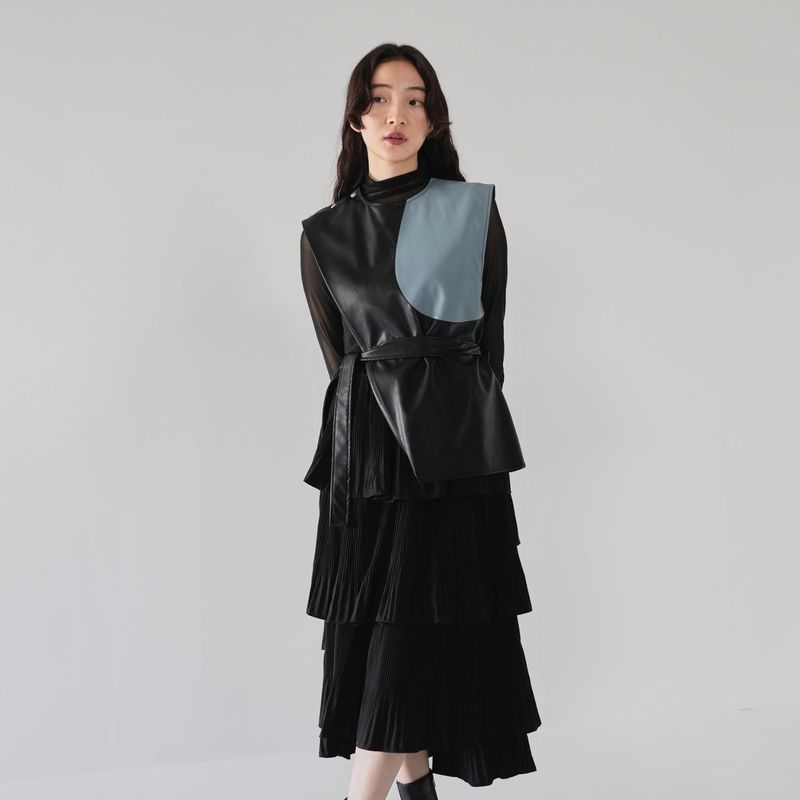 patchwork fake leather vest