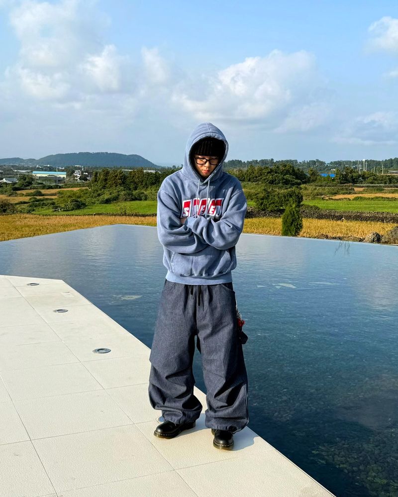 Wide-printed Carpenter Denim Balloon Pants