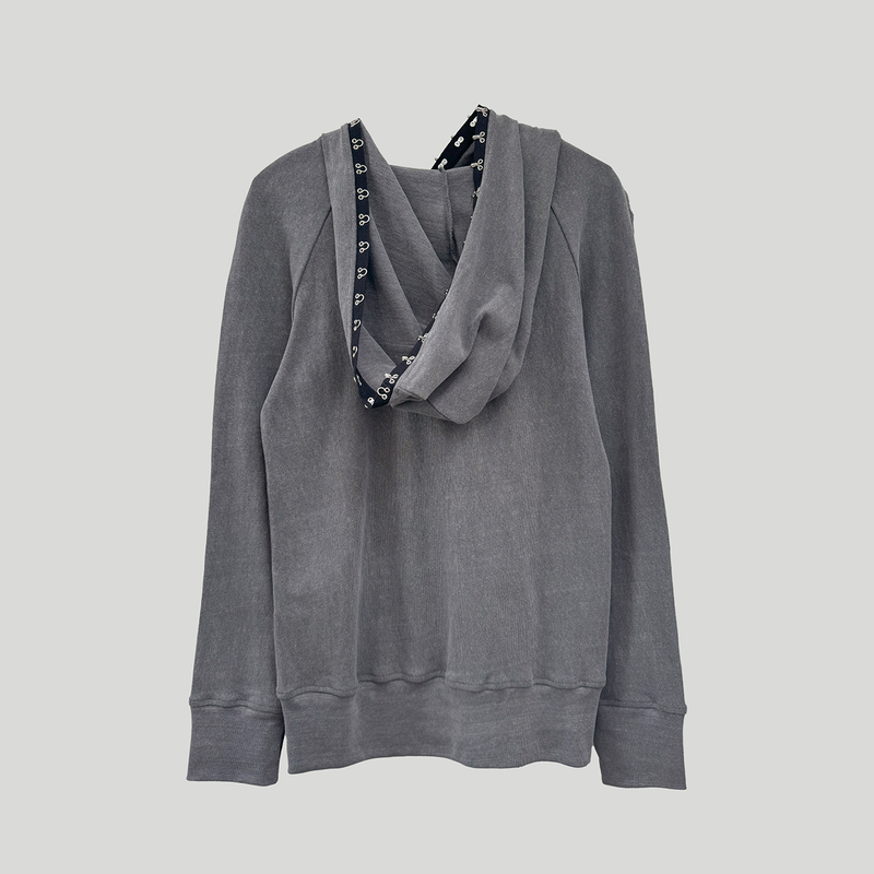 DIAGONAL HOOK N EYE RAGLAN HOODIE