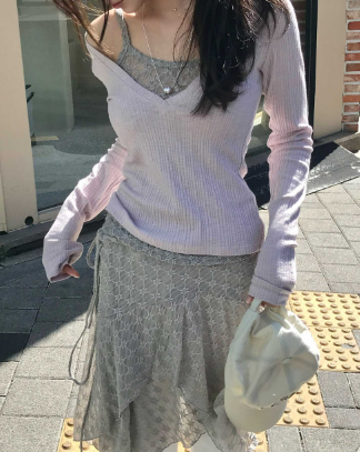 cloudemotion（クラウドエモーション）の「thin & flower square sleeveless top（Tops）」