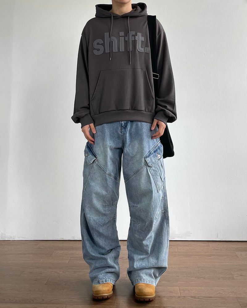 Shift patch embroidery hoodie