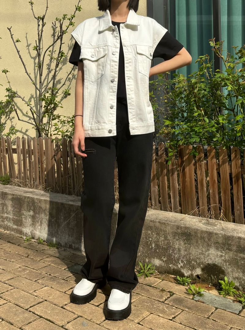 LOOSE FIT WHITE DENIM VEST code 21011