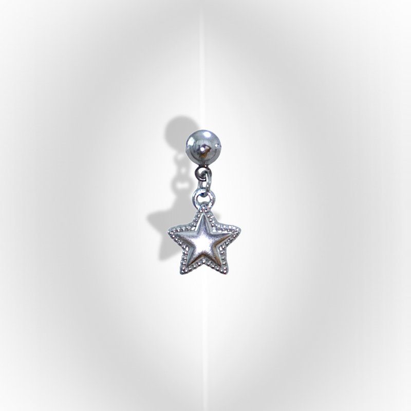 RUNARING（ルナリング）の「mini dot star pierce（Accessories）」