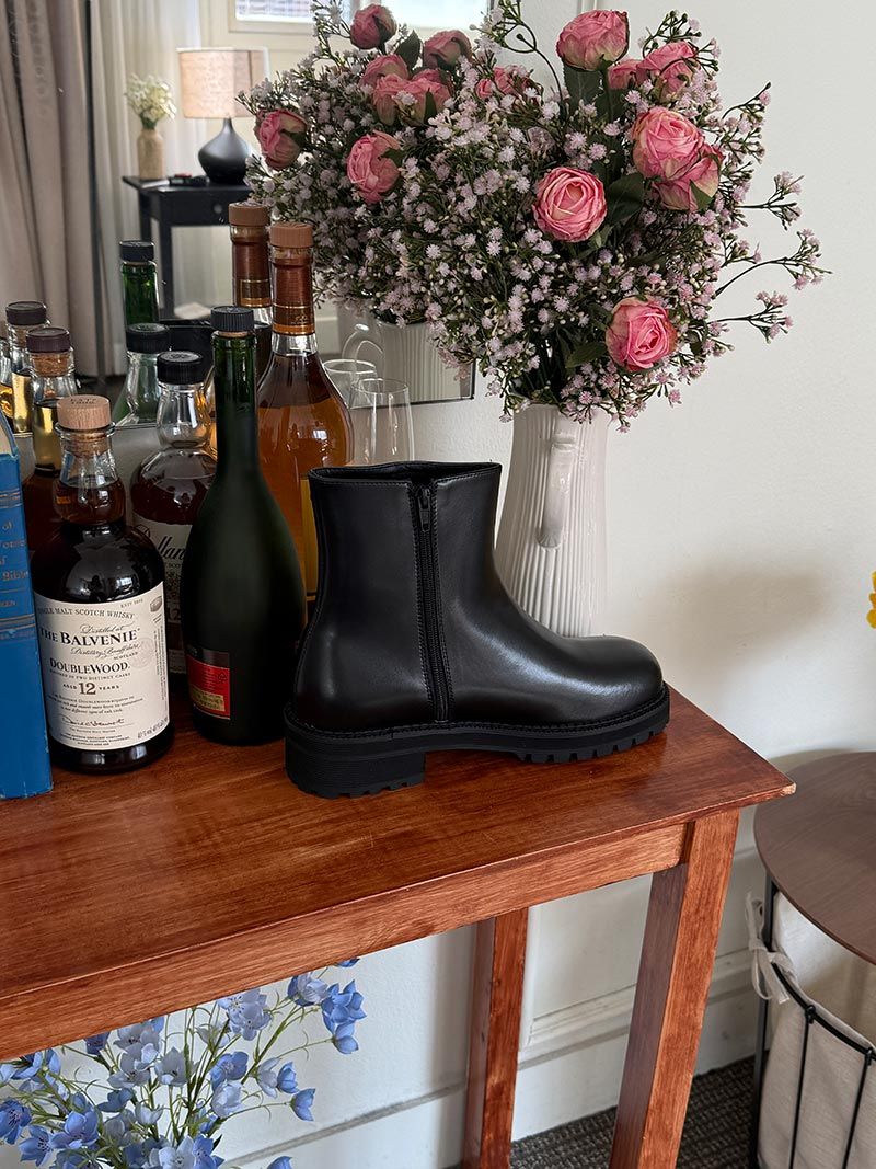 ASCLO Square Toe Ankle Boots