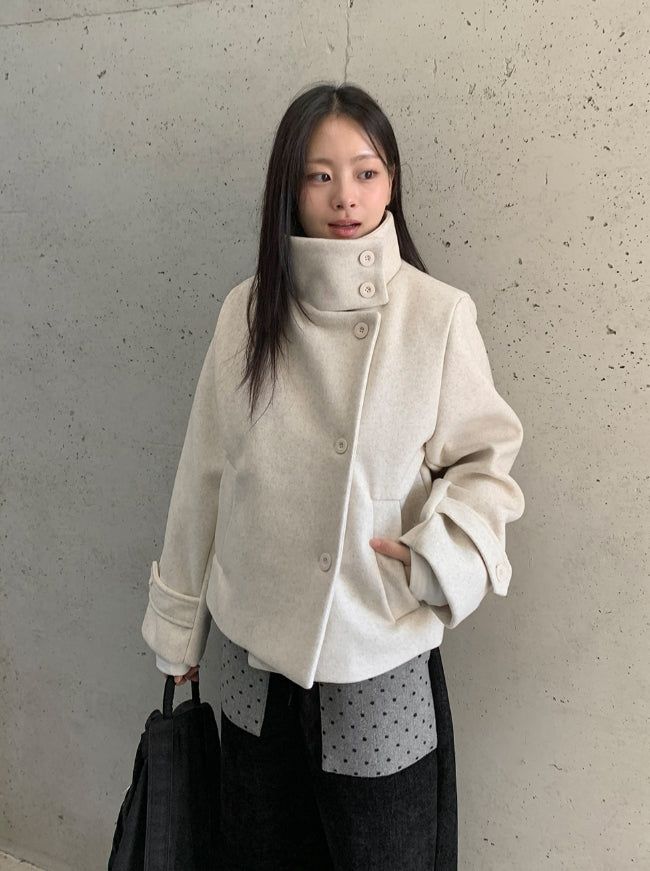 Hanpori Quilted High-Neck Short Coat