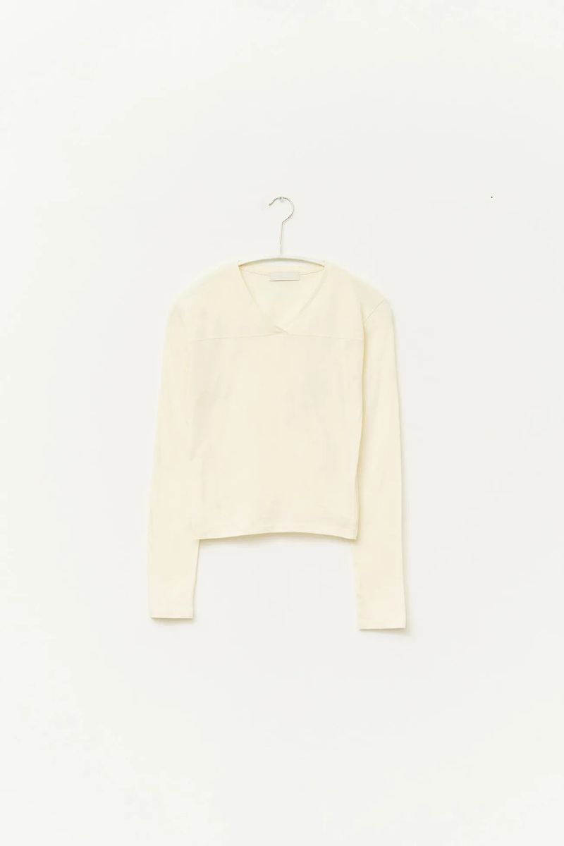 (W) Cheap V Top
