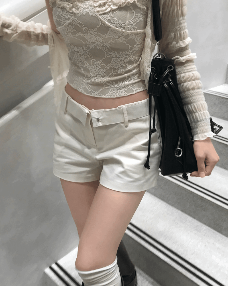 GUSTA（グスタ）の「Monday Atelier Low Folding Cotton Shorts（Pants）」