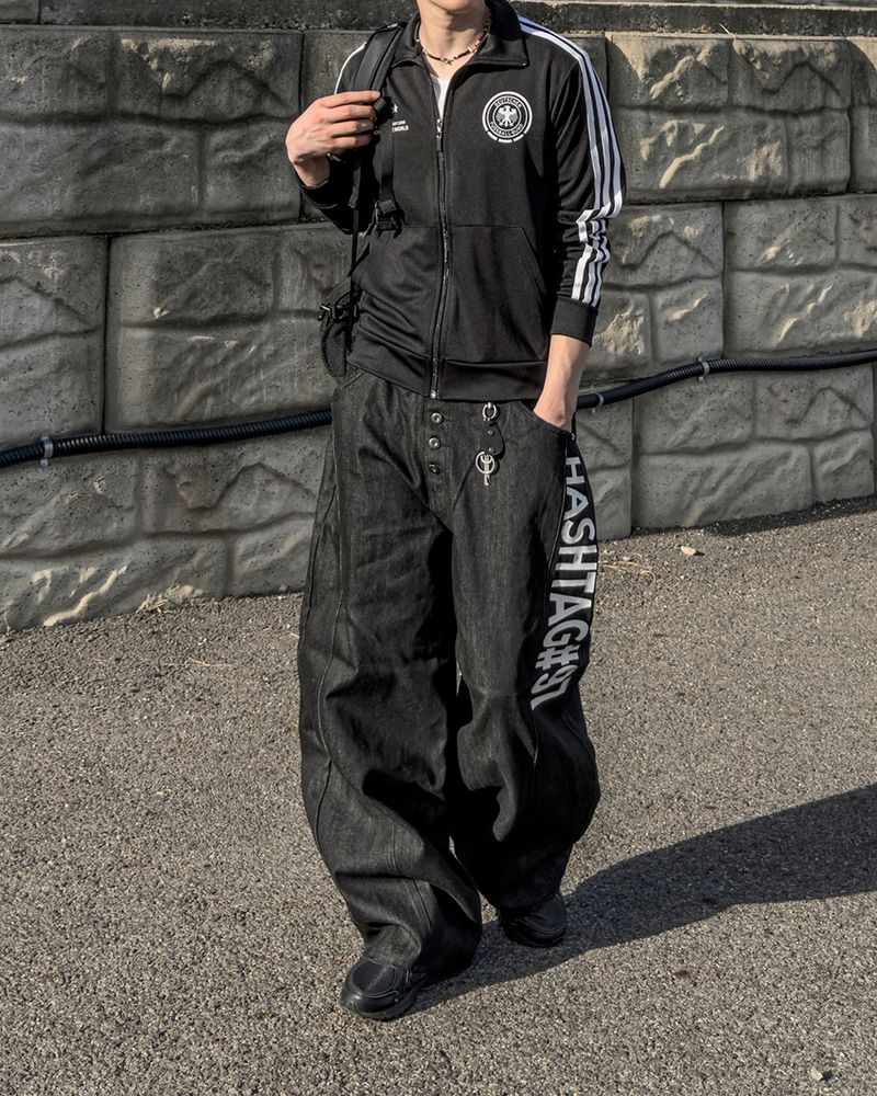 Vector graphic wide denim pants