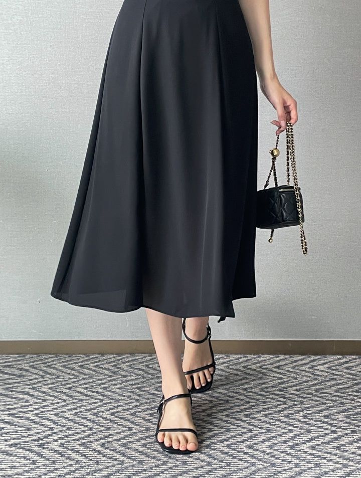 Charlene Two-Slit Banding Flare Skirt