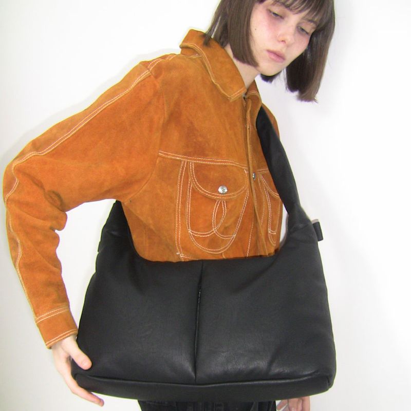 FILLINTHEBLANK(フィルインザブランク)の「Soft Basket Hobo Bag (M)(black)(Bags)」