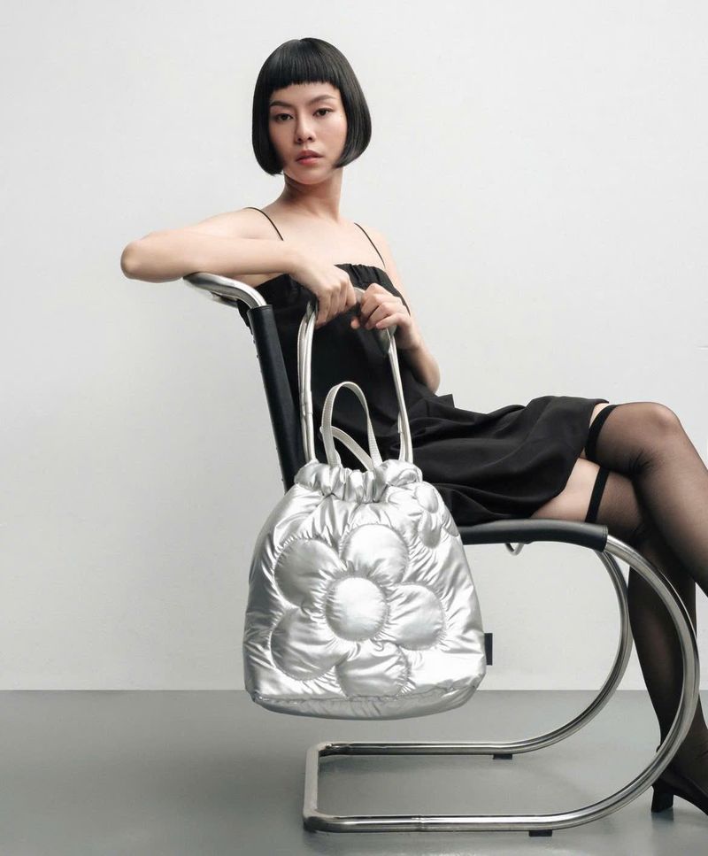 BLOOMING TOTE BAG | SILVER