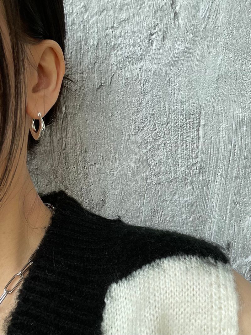 Iris Earrings