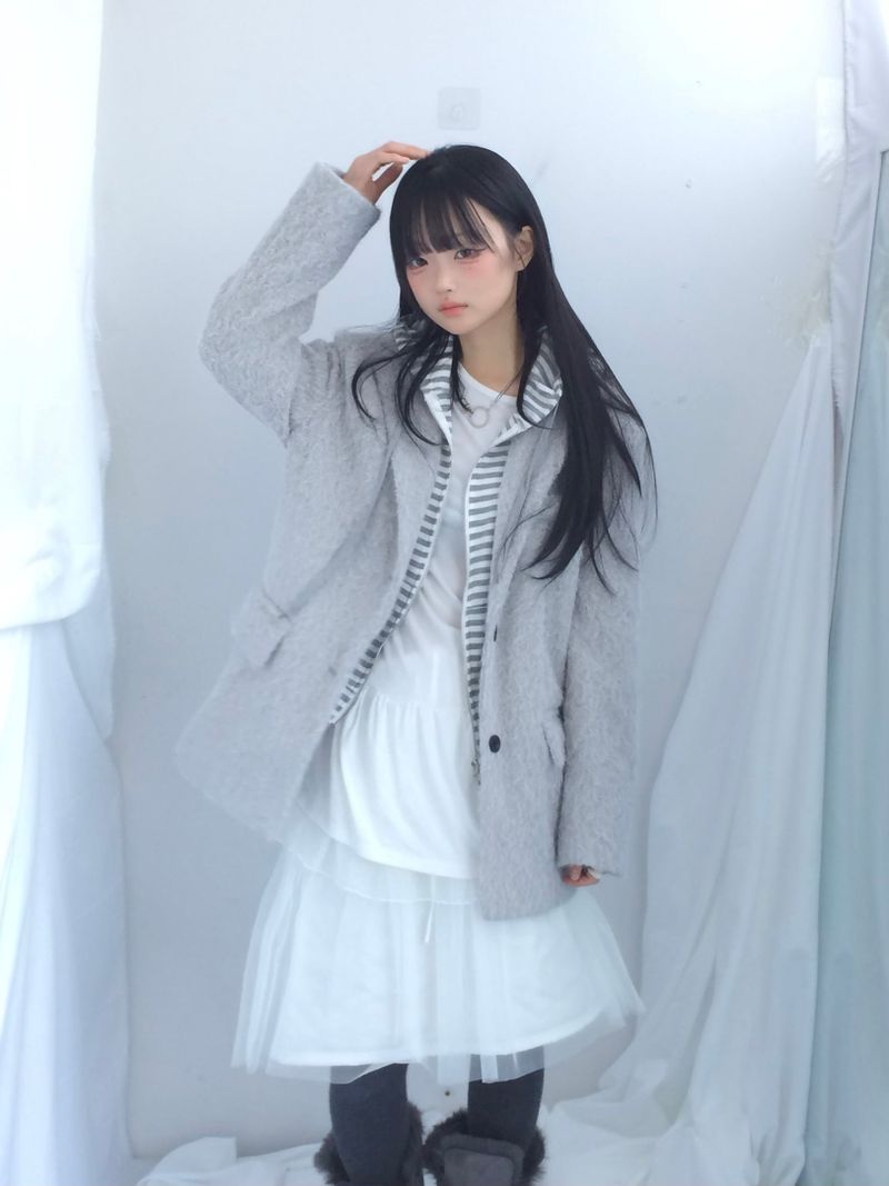 Hairy cream jacket