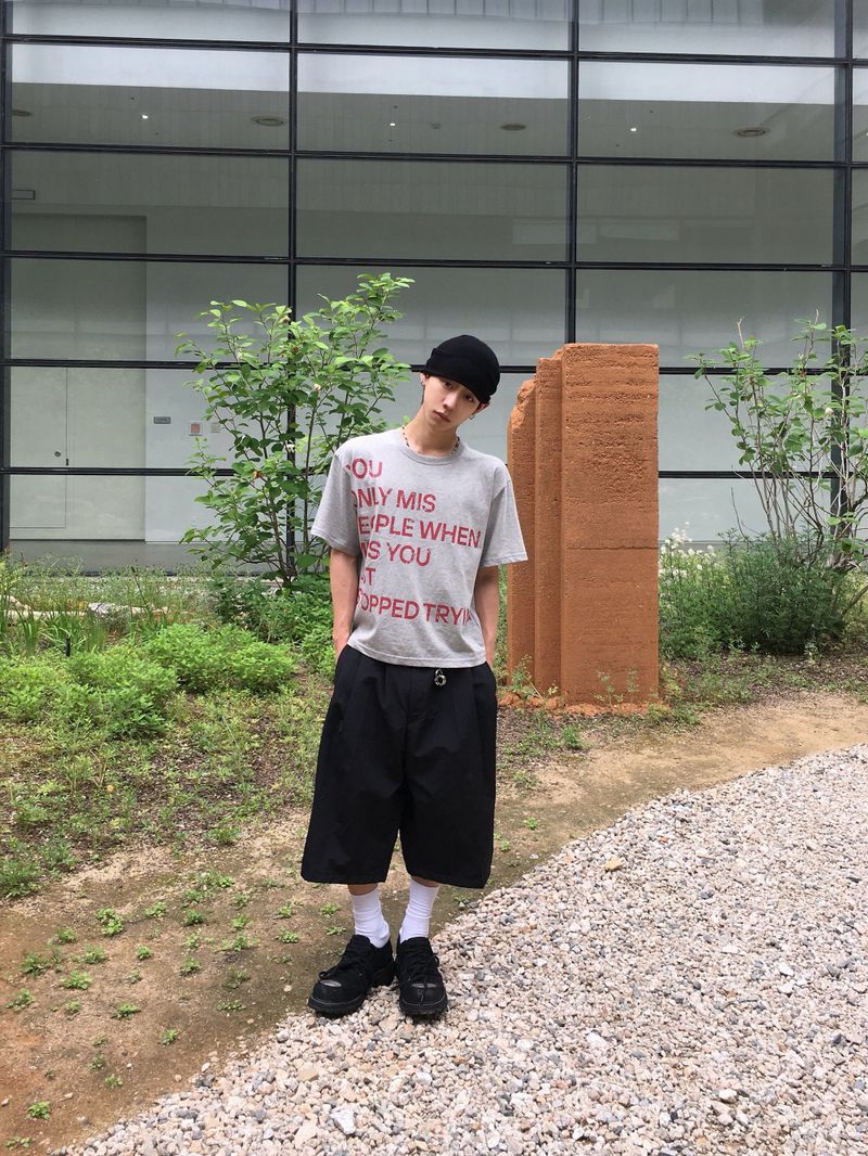 Trying Lettering Crop Short Sleeve T-shirt 4C