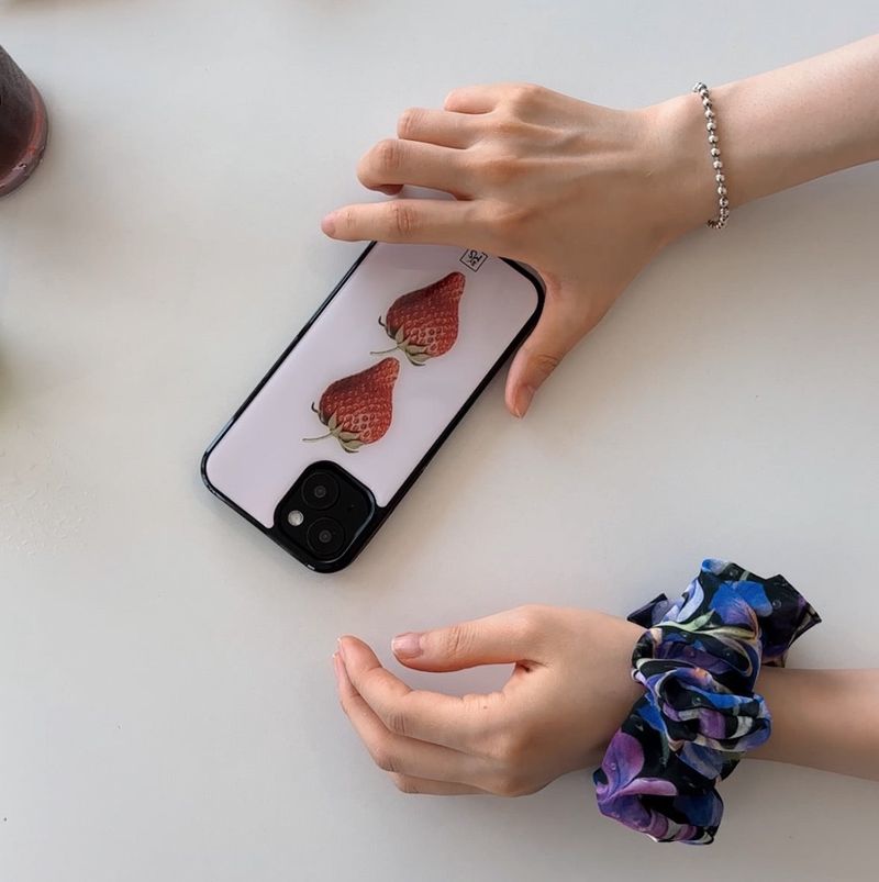 Strawberry epoxy bumper case