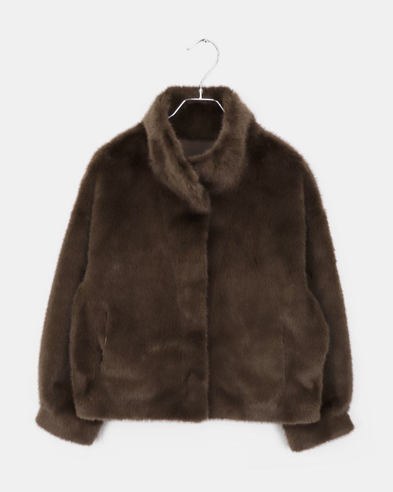 Hoon Hidden Hook Fur Short Jacket