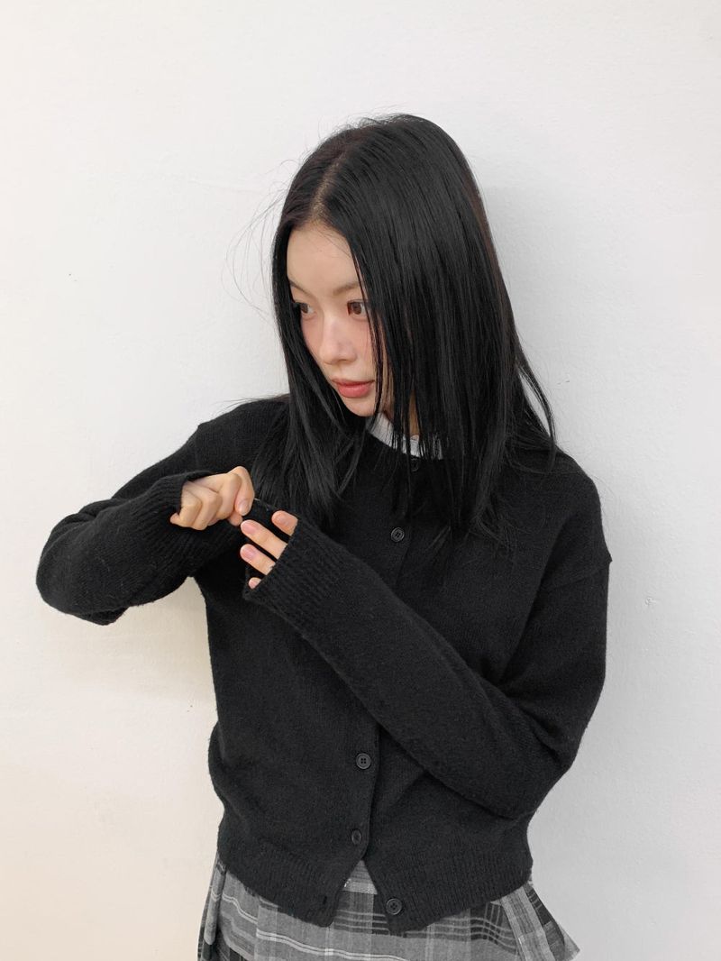  CLASSIC WOOL CARDIGAN