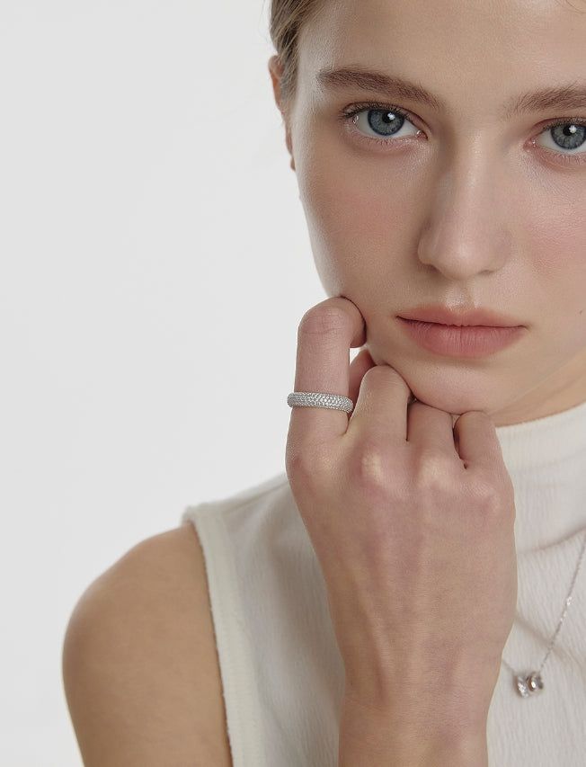 hyeres lor（イエール・ロール）の「25FW★ Essence Silver (W) Luxe Full Pave Ring M（Accessories）」