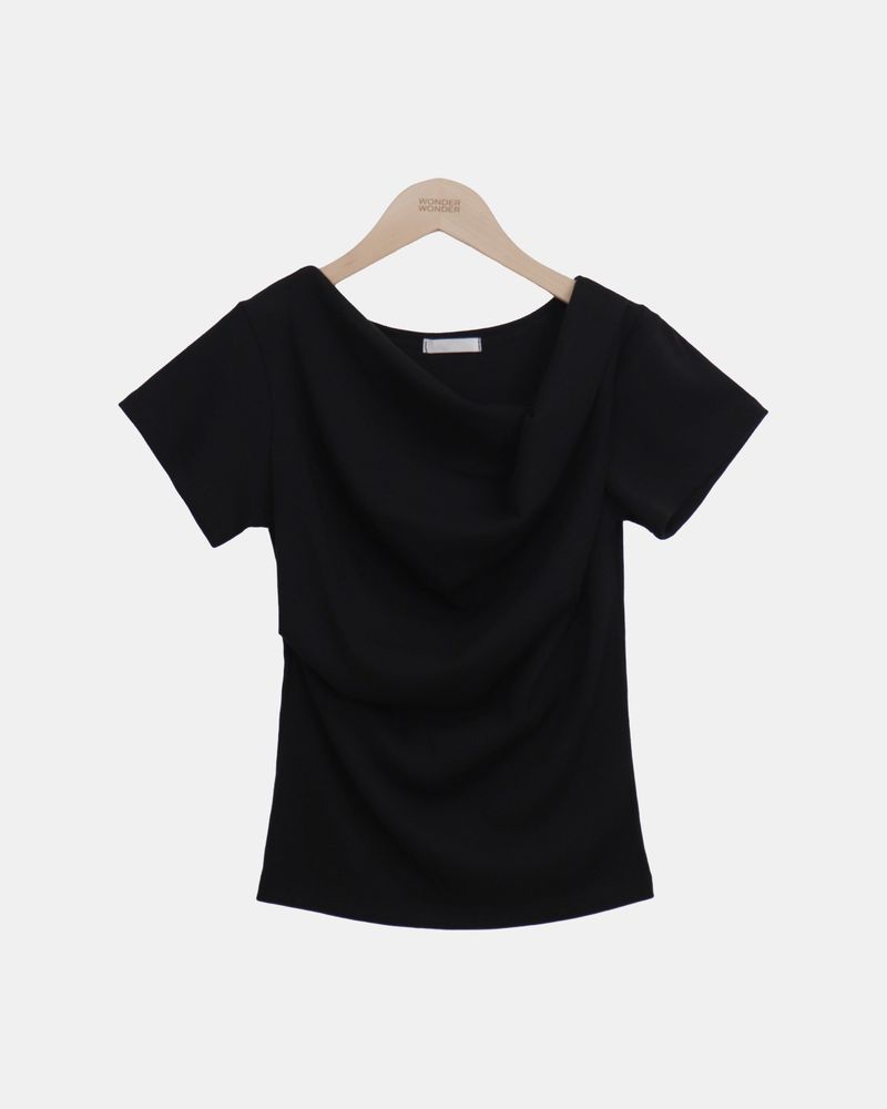 Newma Drape Short Sleeve T-Shirt