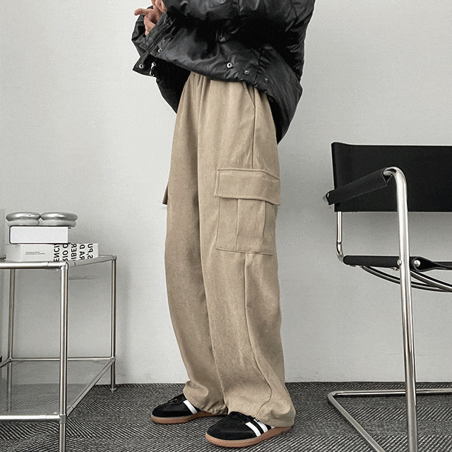 hijjoo（ハイチュー）の「ロナシックコーデュロイカーゴパンツ（パンツ）」