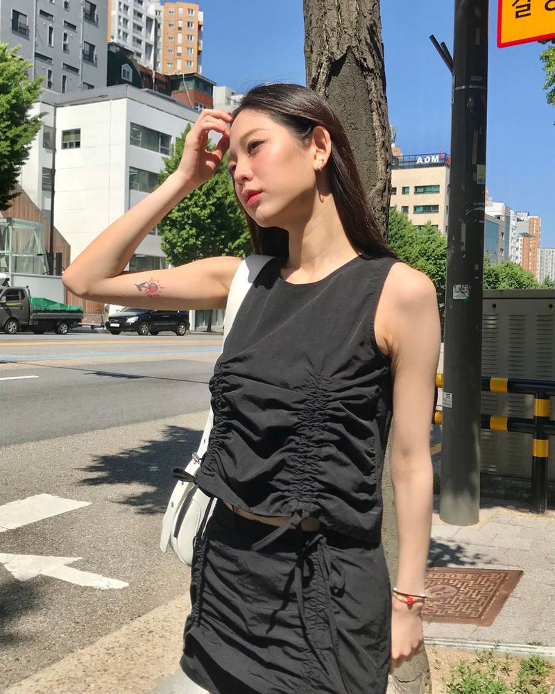 Lovech set up sleeveless