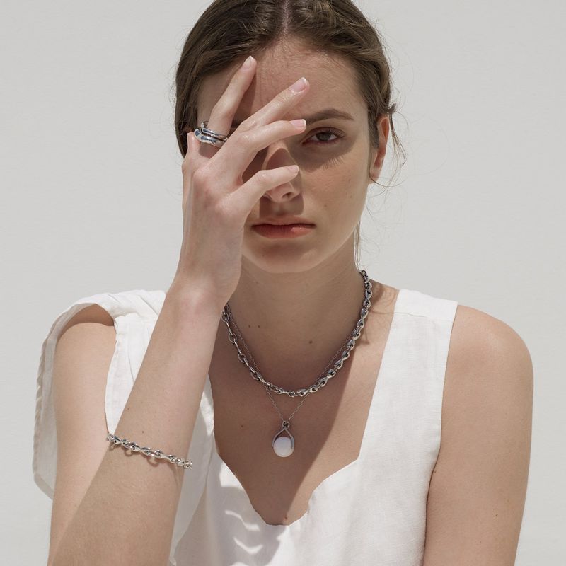Balloon Pendant Necklace_White