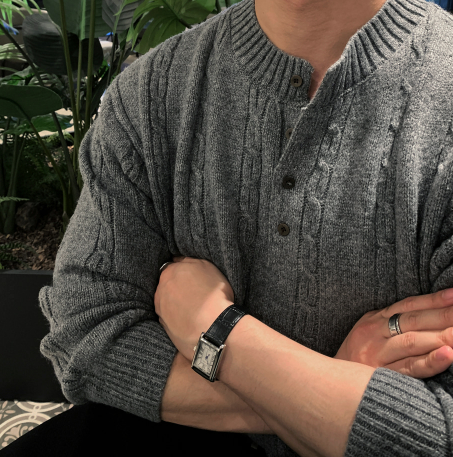 Look & P Henry Neck Button Cable Overfit Knit