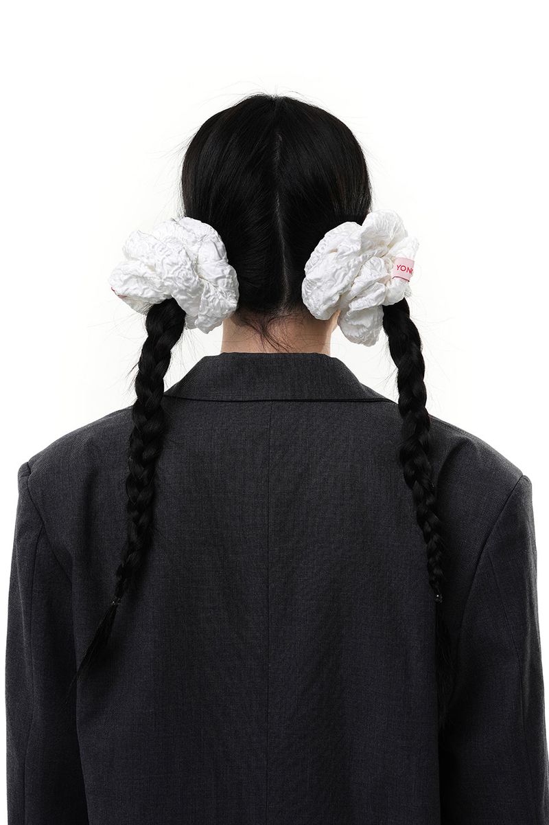 FLUFFY SCRUNCH / WHITE