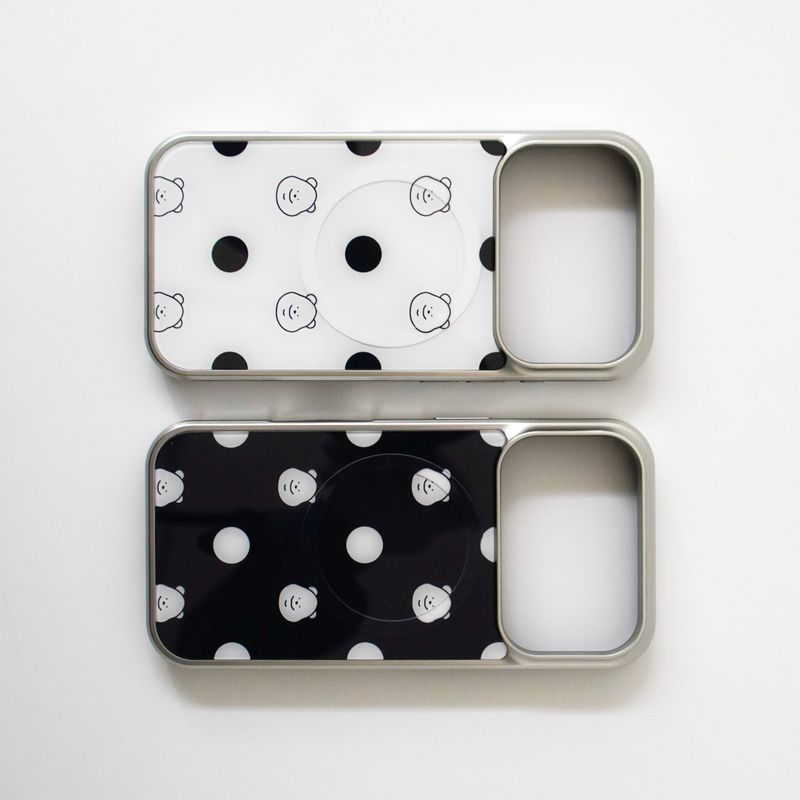 TUTEOGI ‘TUDOT’ Magnet Ring white case (silver frame)