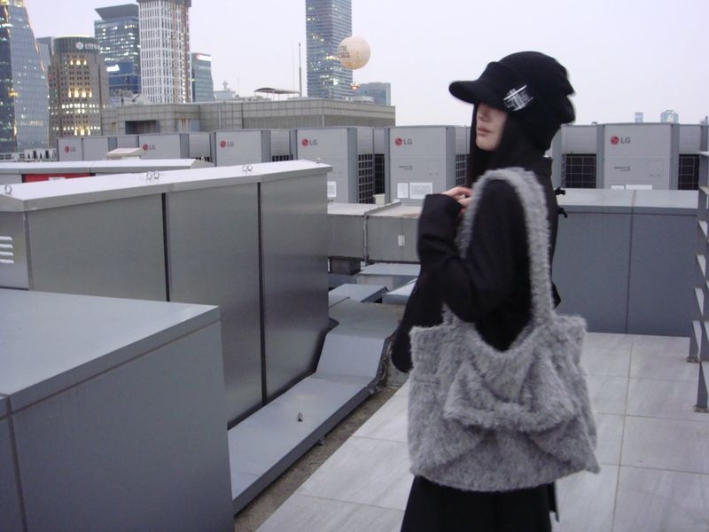 Fluffy Ribbon bag (gray)