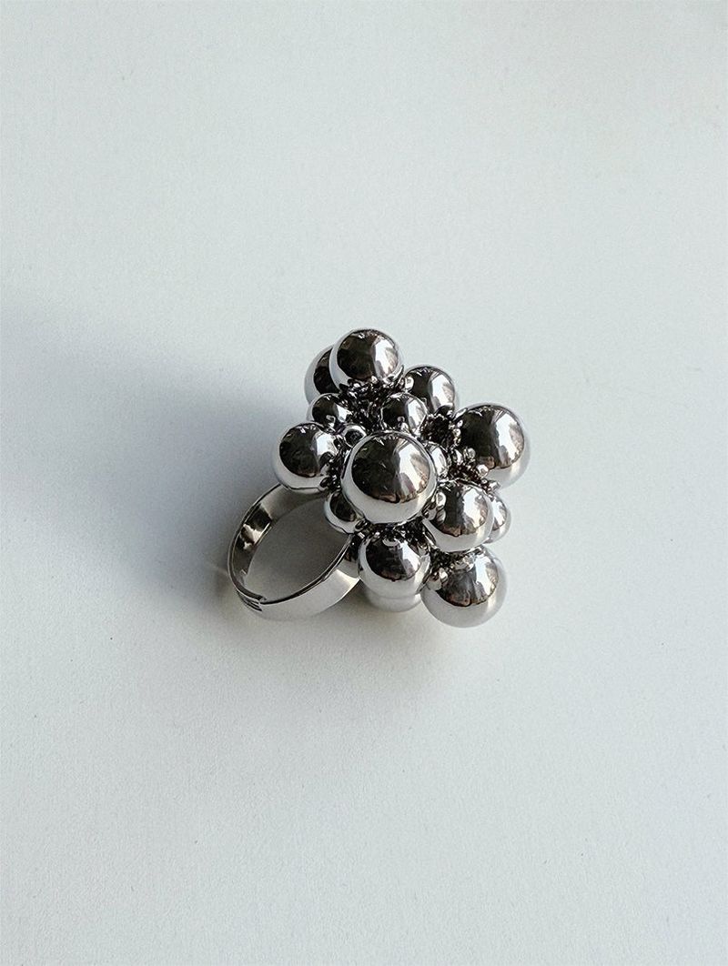 BALL BUNCH RING