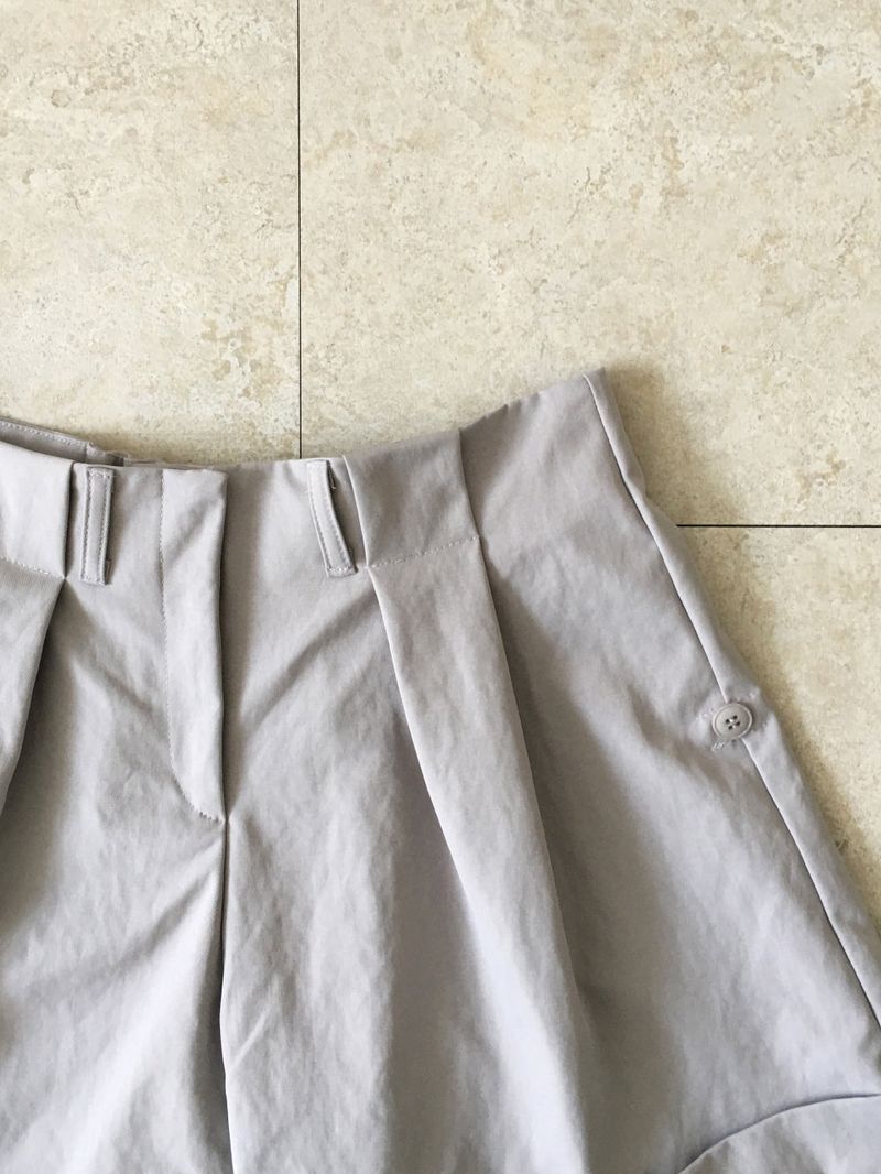 Weekend roll-up shorts