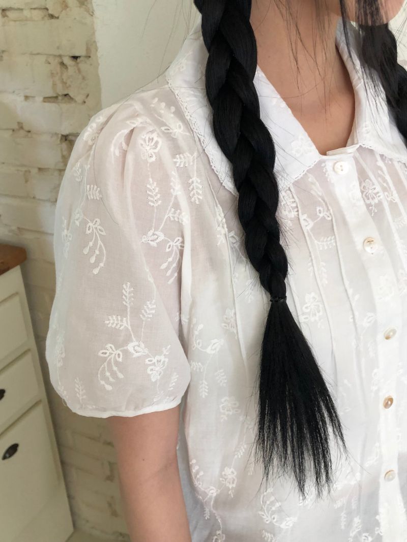 Mite Jacquard Short Sleeve Blouse