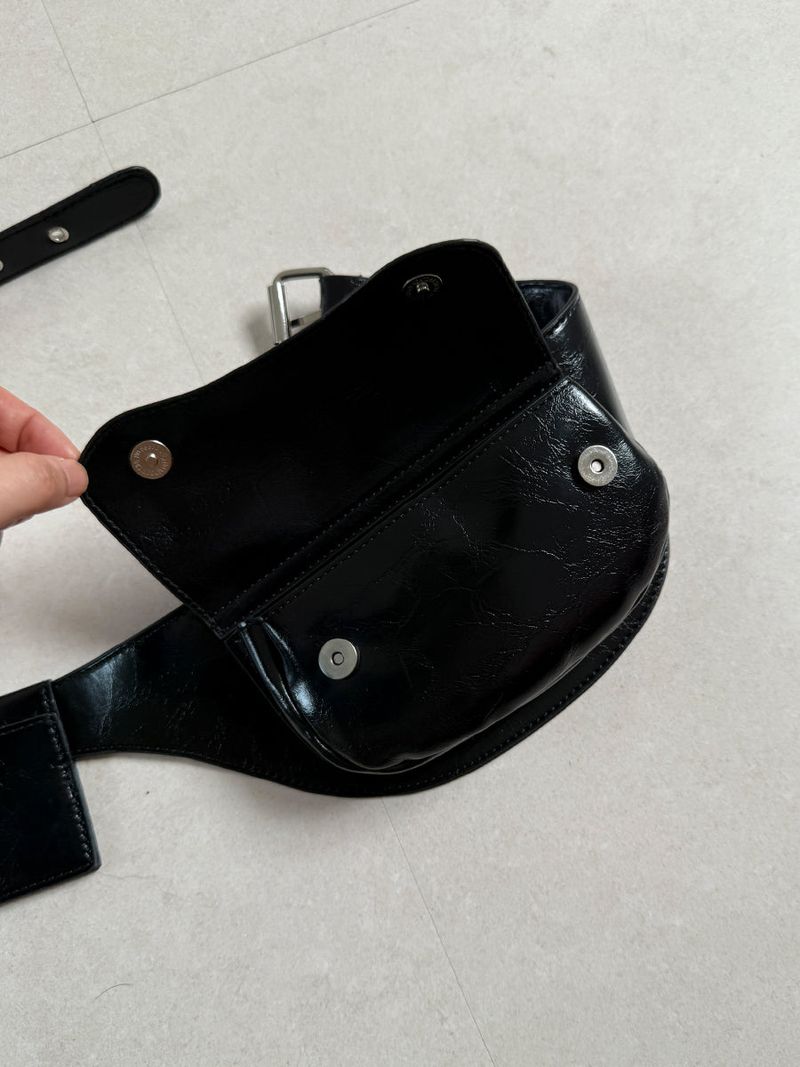 rounded belt bag