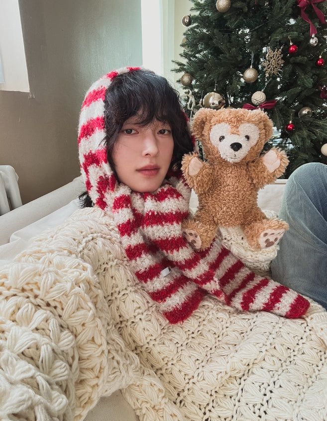 Arten handmade knit