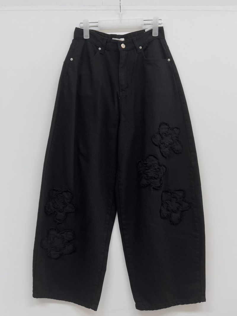 フローラル パッチ バルーン ワイド パンツ