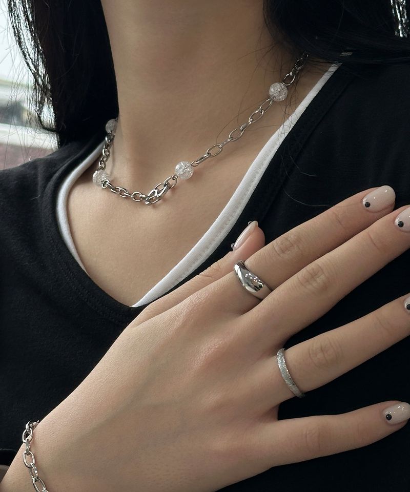 snow ball necklace