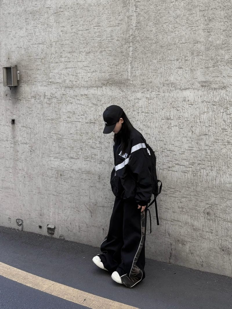 camo panel piping sweatpants