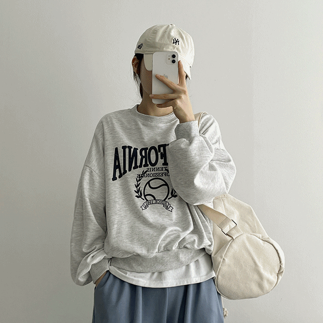 Repo sweatshirt.