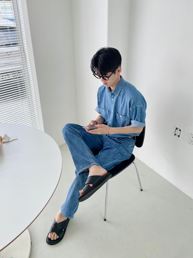 Cent（セントマーケット）の「Roll up denim shirts（Tops）」