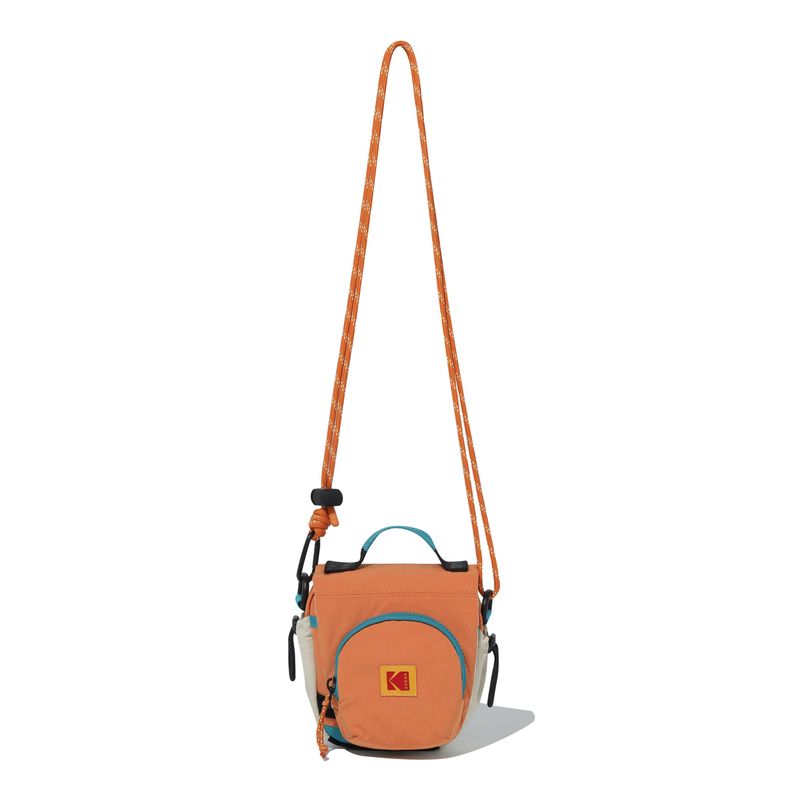KODAK（コダック）の「CAMERA ZOOM BAG【ORANGE】（Bags）」