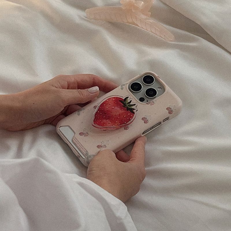 [Mademoment] strawberry flower pattern design iphone card case
