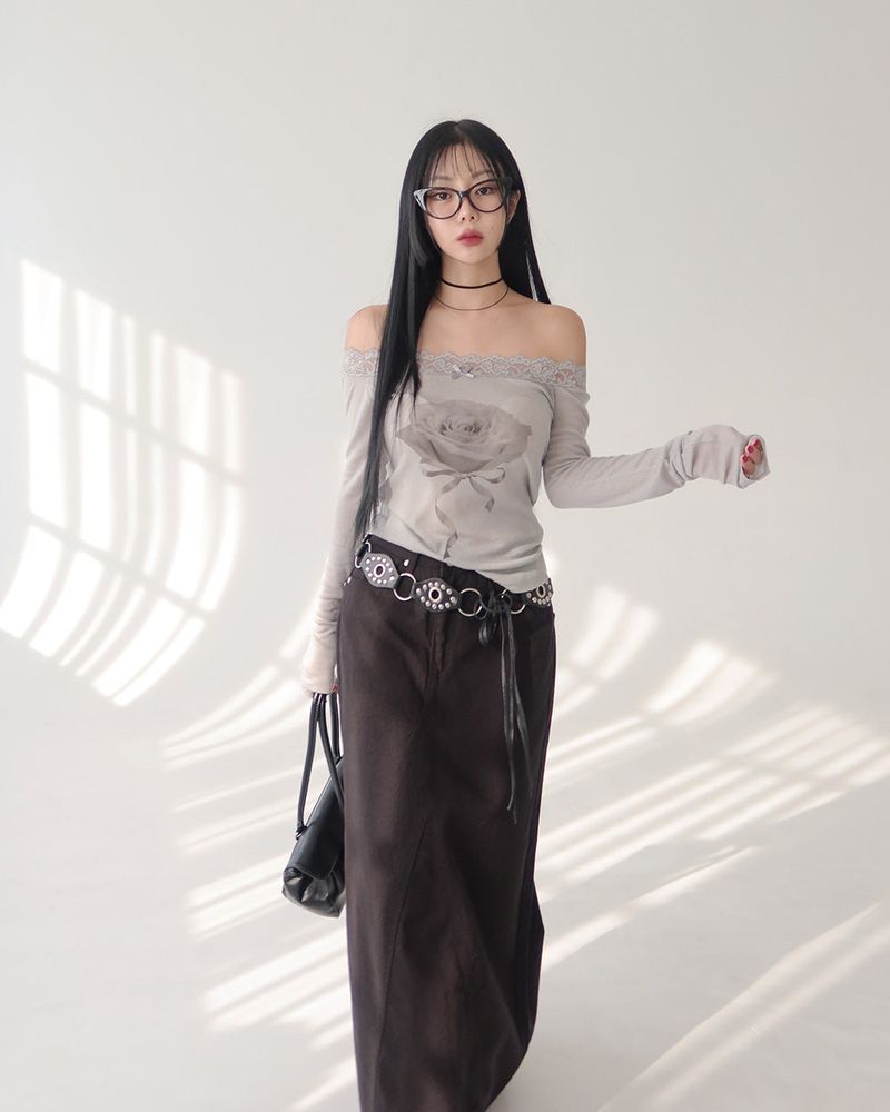 Delight-J（ディライトジェイ）の「ローズレースオフショルダーTシャツ（トップス）」